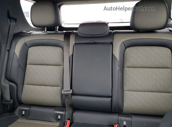 3GNAXPEG9SL161295 2025 CHEVROLET EQUINOX Black Вид задніх сидінь