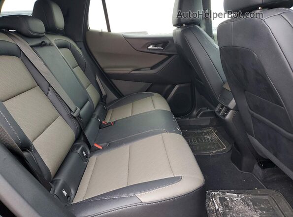 3GNAXPEG9SL161295 2025 CHEVROLET EQUINOX Black Вид задньої частини салону