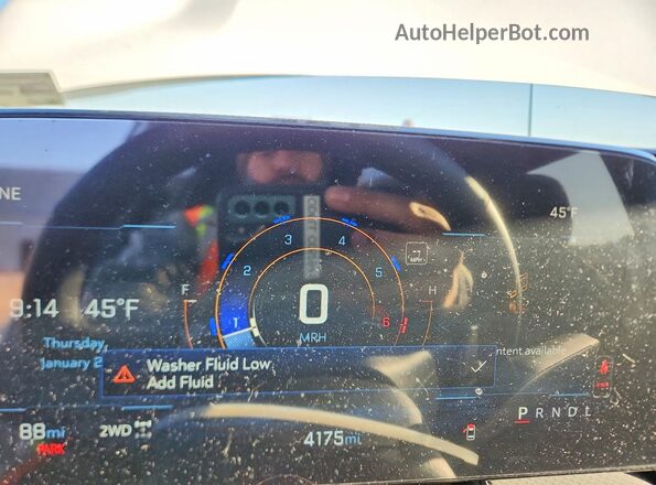 3GNAXPEG9TL109456 2026 CHEVROLET EQUINOX White Instrument cluster view