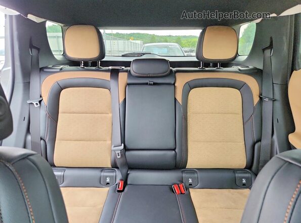 3GNAXSEG3TL339870 2026 CHEVROLET EQUINOX Gray უკანა სავარძლების ხედი