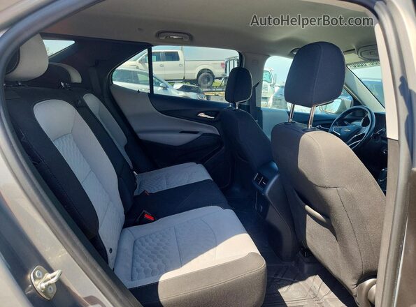 3GNAXSEV0JS577256 2018 CHEVROLET EQUINOX Tan Rear interior view