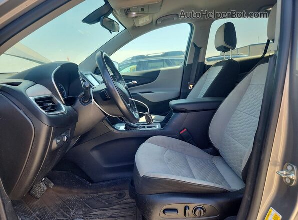 3GNAXSEV0JS577256 2018 CHEVROLET EQUINOX Tan Front interior view