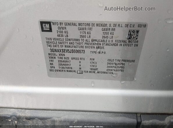 3GNAXSEV5JS606573 2018 CHEVROLET EQUINOX Silver ძრავის განყოფილების ხედი
