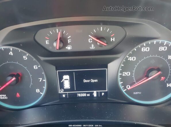 3GNAXSEV7JS588769 2018 CHEVROLET EQUINOX Silver Widok tylnych siedzeń