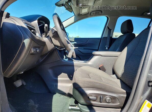 3GNAXSEV9JS505598 2018 CHEVROLET EQUINOX Серый 