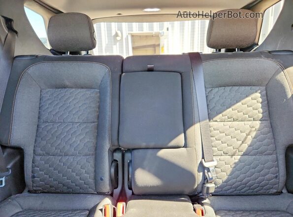 3GNAXSEV9JS505598 2018 CHEVROLET EQUINOX Серый 