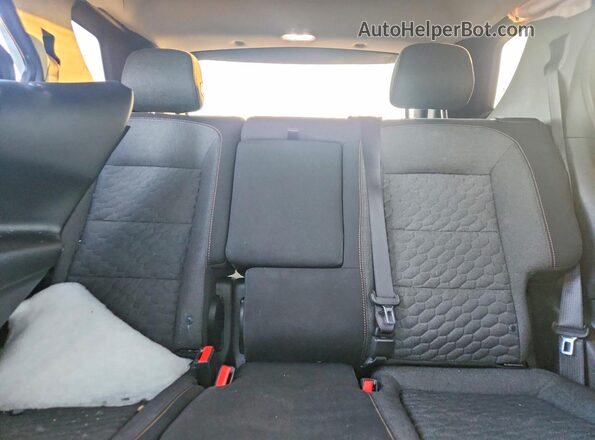 3GNAXSEVXJS550243 2018 CHEVROLET EQUINOX Белый Вид задних сидений