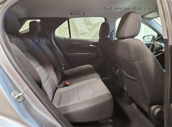 3GNAXTEG2PL246804 2023 CHEVROLET EQUINOX Silver Widok wnętrza z tyłu