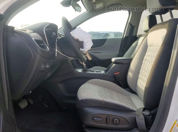 3GNAXTEG7PS202951 2023 CHEVROLET EQUINOX White Front interior view