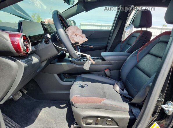 3GNAXTEG8SL251398 2025 CHEVROLET EQUINOX Black Widok wnętrza z przodu