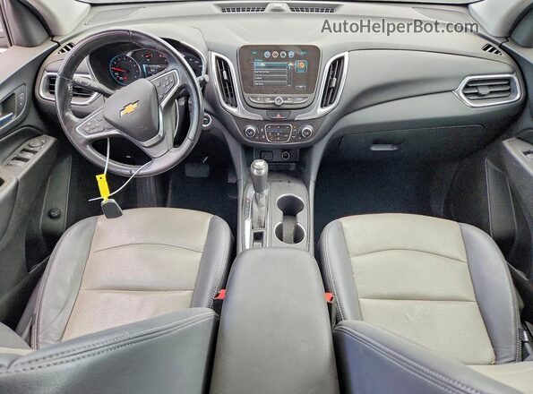 3GNAXTEXXJS553523 2018 CHEVROLET EQUINOX Silver Вид панелі приладів