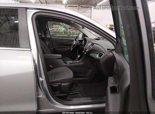 3GNAXUEG7RL240263 2024 CHEVROLET EQUINOX Gray Widok wnętrza z przodu