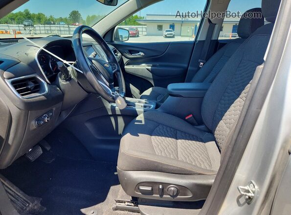 3GNAXUEV0MS102335 2021 CHEVROLET EQUINOX Silver Вид салону спереду