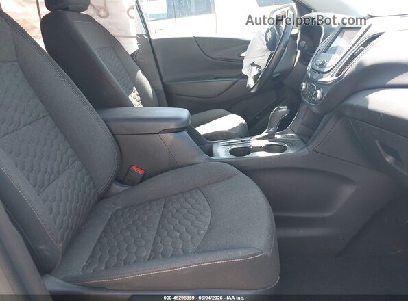 3GNAXUEV4MS109840 2021 CHEVROLET EQUINOX Silver Front interior view