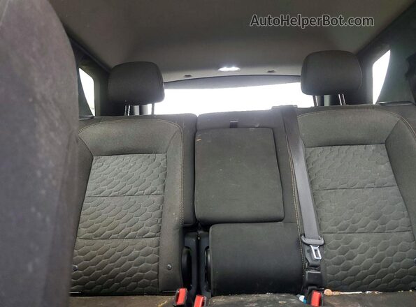 3GNAXUEV5KL208271 2019 CHEVROLET EQUINOX Charcoal Rear seats view