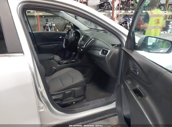 3GNAXUEV5MS175541 2021 CHEVROLET EQUINOX Silver წინა სალონის ხედი