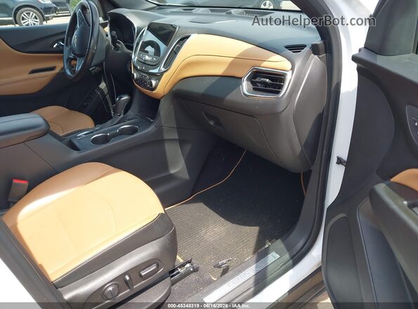 3GNAXXEV4MS104705 2021 CHEVROLET EQUINOX White Front interior view