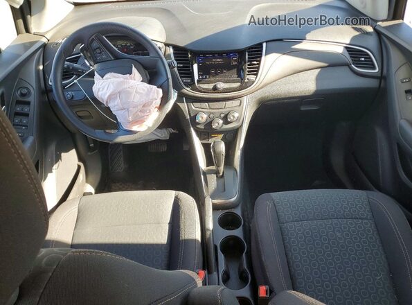 3GNCJKSB5LL212167 2020 CHEVROLET TRAX Silver წინა პანელის ხედი