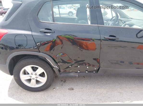 3GNCJKSB9KL310259 2019 CHEVROLET TRAX Black Widok z przodu