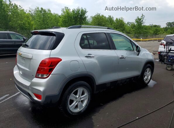 3GNCJLSB0HL208136 2017 CHEVROLET TRAX Silver 