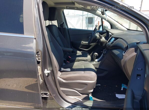 3GNCJLSB0HL287503 2017 CHEVROLET TRAX Gray 