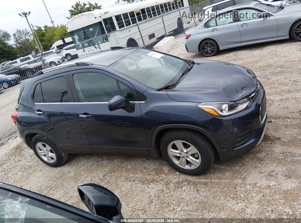 3GNCJLSB1JL166551 2018 CHEVROLET TRAX Dark Blue Вид задней части салона