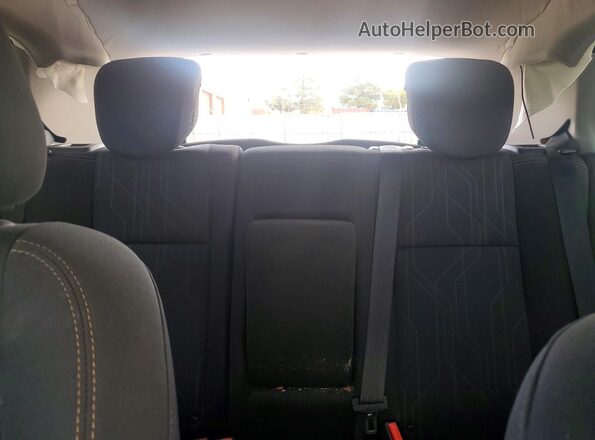 3GNCJLSB3KL236584 2019 CHEVROLET TRAX Tan Widok tylnych siedzeń