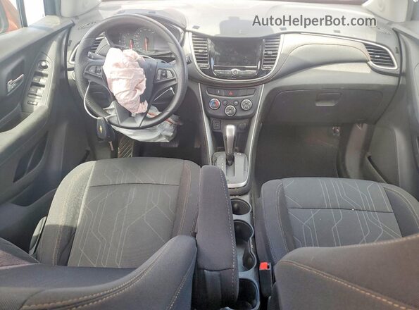 3GNCJLSB3KL236584 2019 CHEVROLET TRAX Tan Widok deski rozdzielczej