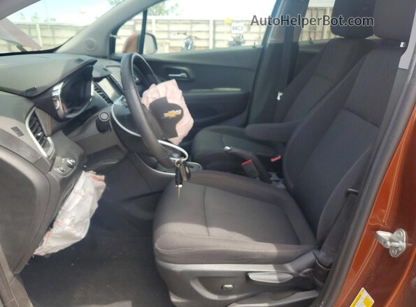 3GNCJLSB3KL236584 2019 CHEVROLET TRAX Tan Widok wnętrza z przodu