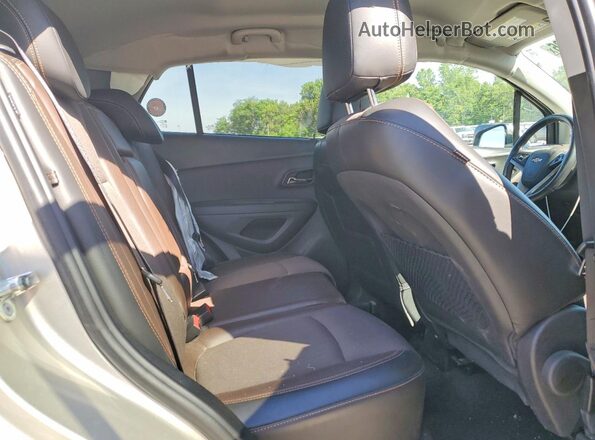 3GNCJLSB4GL234060 2016 CHEVROLET TRAX Silver 