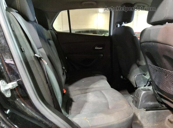 3GNCJLSB4JL153759 2018 CHEVROLET TRAX Черный 