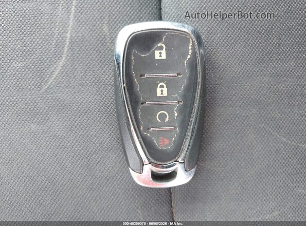 3GNCJLSB4JL212583 2018 CHEVROLET TRAX Silver Առջևի վահանակի տեսք