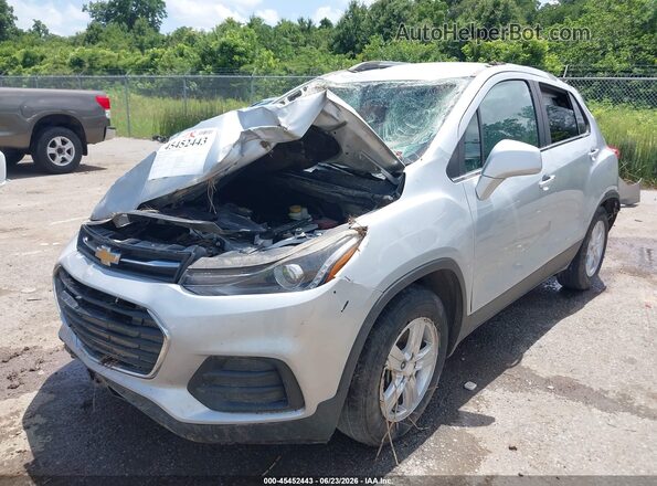3GNCJLSB4LL310743 2020 CHEVROLET TRAX Серебряный Передняя левая четверть