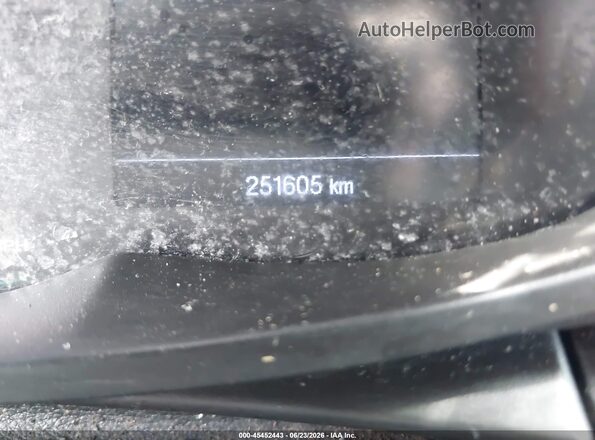 3GNCJLSB4LL310743 2020 CHEVROLET TRAX Серебряный Вид задних сидений