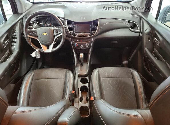 3GNCJLSB5LL296092 2020 CHEVROLET TRAX Gray Vista del salpicadero