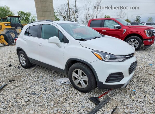 3GNCJLSB6JL247447 2018 CHEVROLET TRAX White Front right