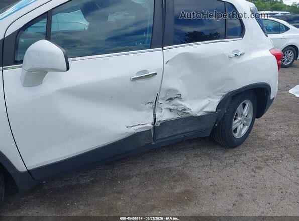 3GNCJLSB6KL348487 2019 CHEVROLET TRAX White Դիմացի տեսք