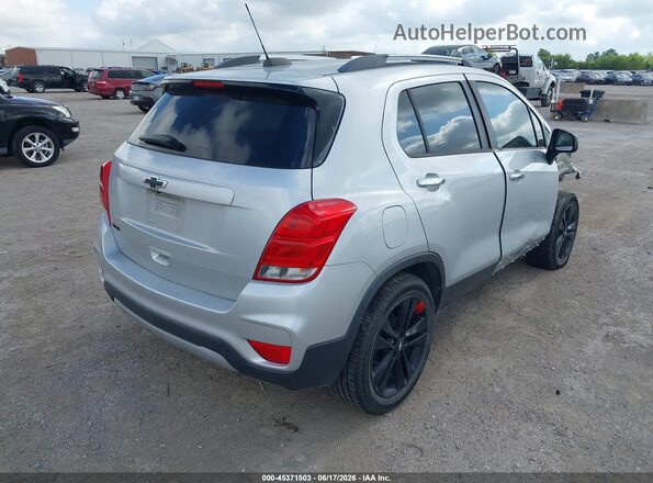 3GNCJLSB6LL121687 2020 CHEVROLET TRAX Silver Rear right