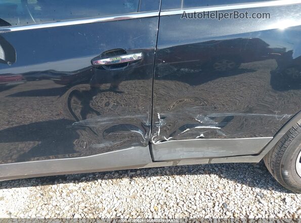 3GNCJLSB7HL206741 2017 CHEVROLET TRAX Black Front view