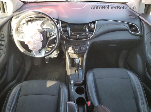 3GNCJLSB7KL315532 2019 CHEVROLET TRAX Red Առջևի վահանակի տեսք