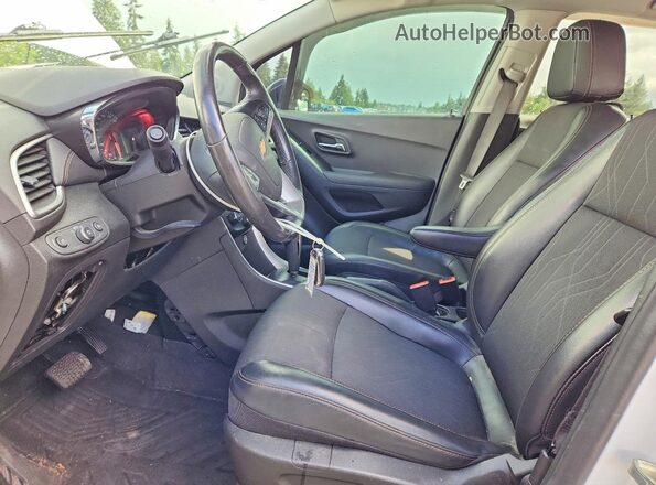 3GNCJLSB7LL137476 2020 CHEVROLET TRAX White წინა სალონის ხედი