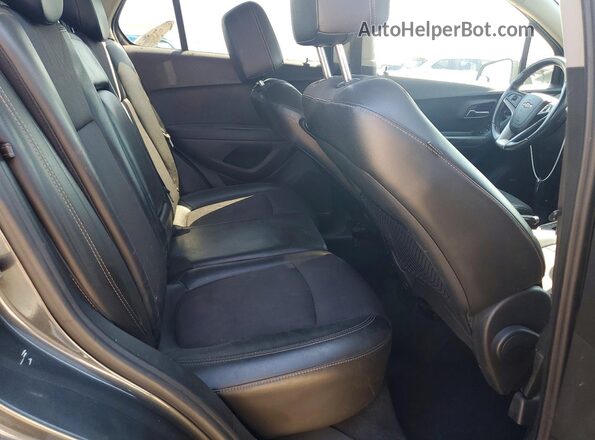 3GNCJLSB8HL285174 2017 CHEVROLET TRAX Gray 