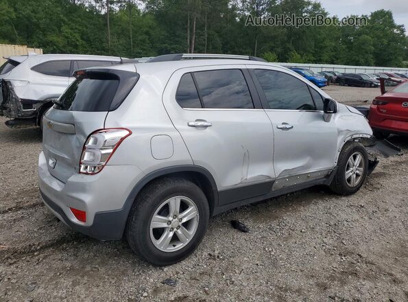 3GNCJLSB8JL265254 2018 CHEVROLET TRAX Silver 