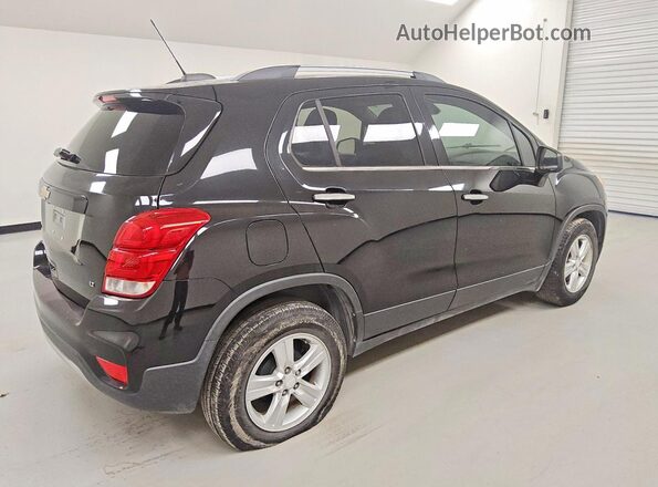 3GNCJLSB8KL182795 2019 CHEVROLET TRAX Черный 
