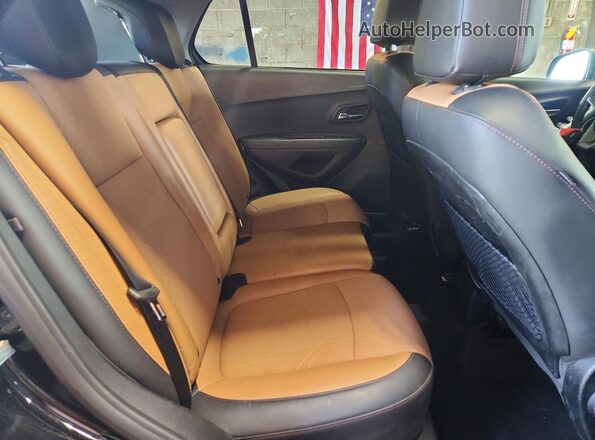 3GNCJLSB8KL229470 2019 CHEVROLET TRAX Black 