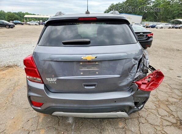3GNCJLSB8LL322863 2020 CHEVROLET TRAX Gray უკანა ხედი
