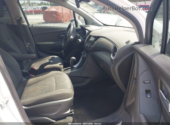 3GNCJLSB9JL208660 2018 CHEVROLET TRAX White წინა სალონის ხედი