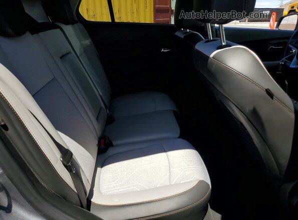 3GNCJLSB9LL220889 2020 CHEVROLET TRAX Gray Вид задніх сидінь