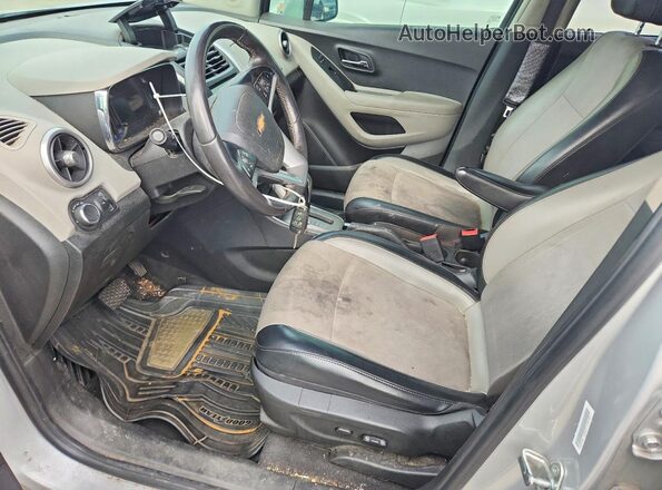 3GNCJLSBXGL253633 2016 CHEVROLET TRAX Silver 