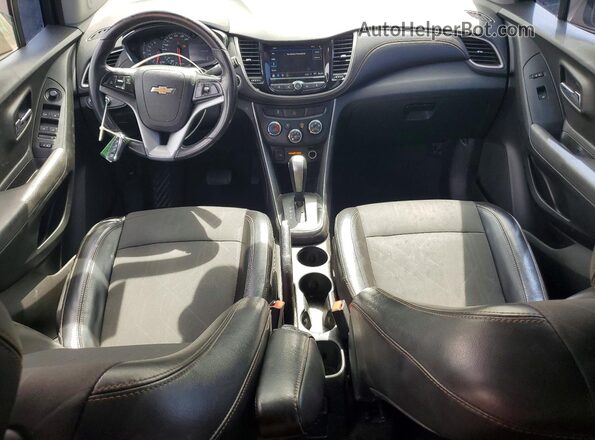 3GNCJLSBXJL371706 2018 CHEVROLET TRAX Tan Vista del salpicadero